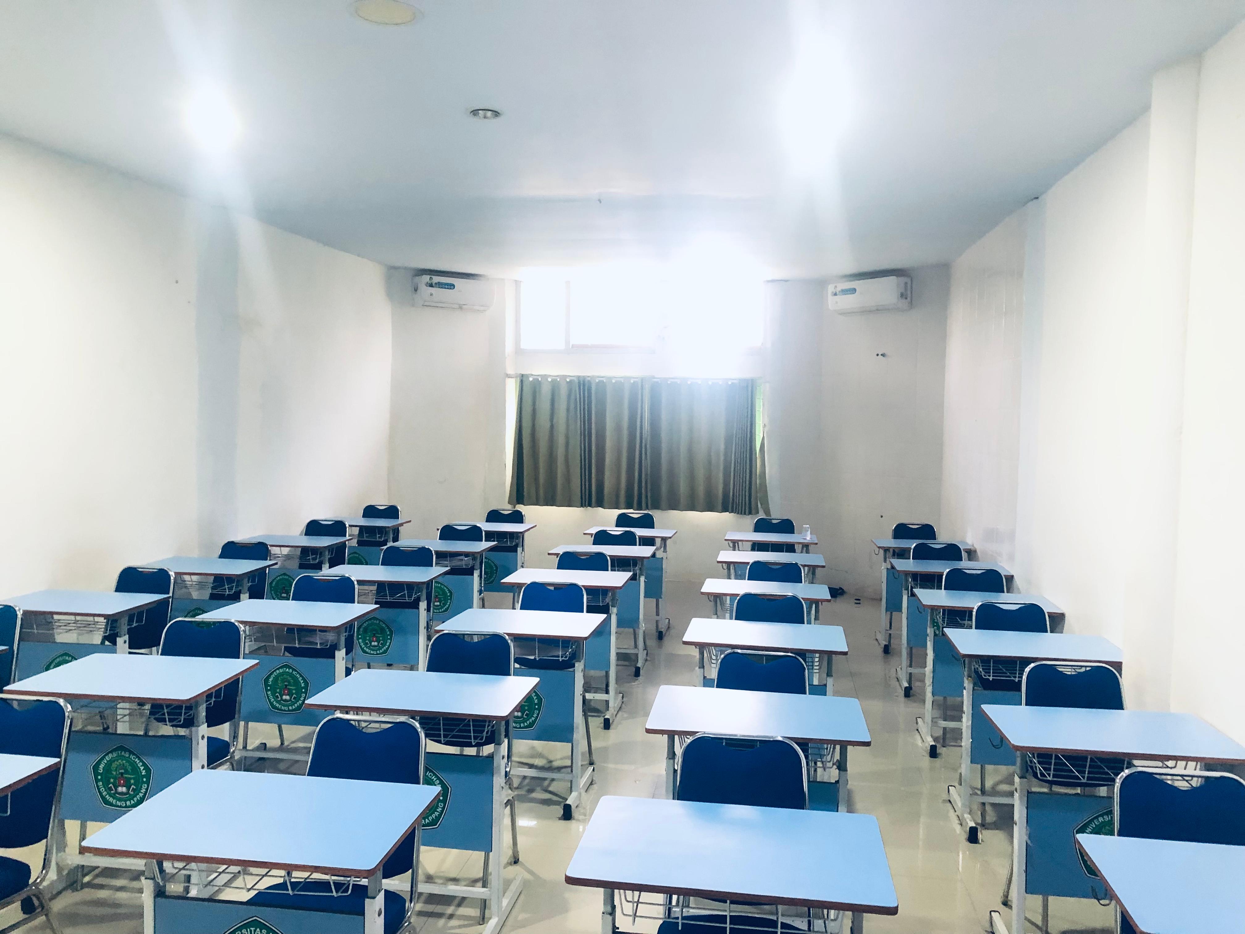 RUANG KULIAH